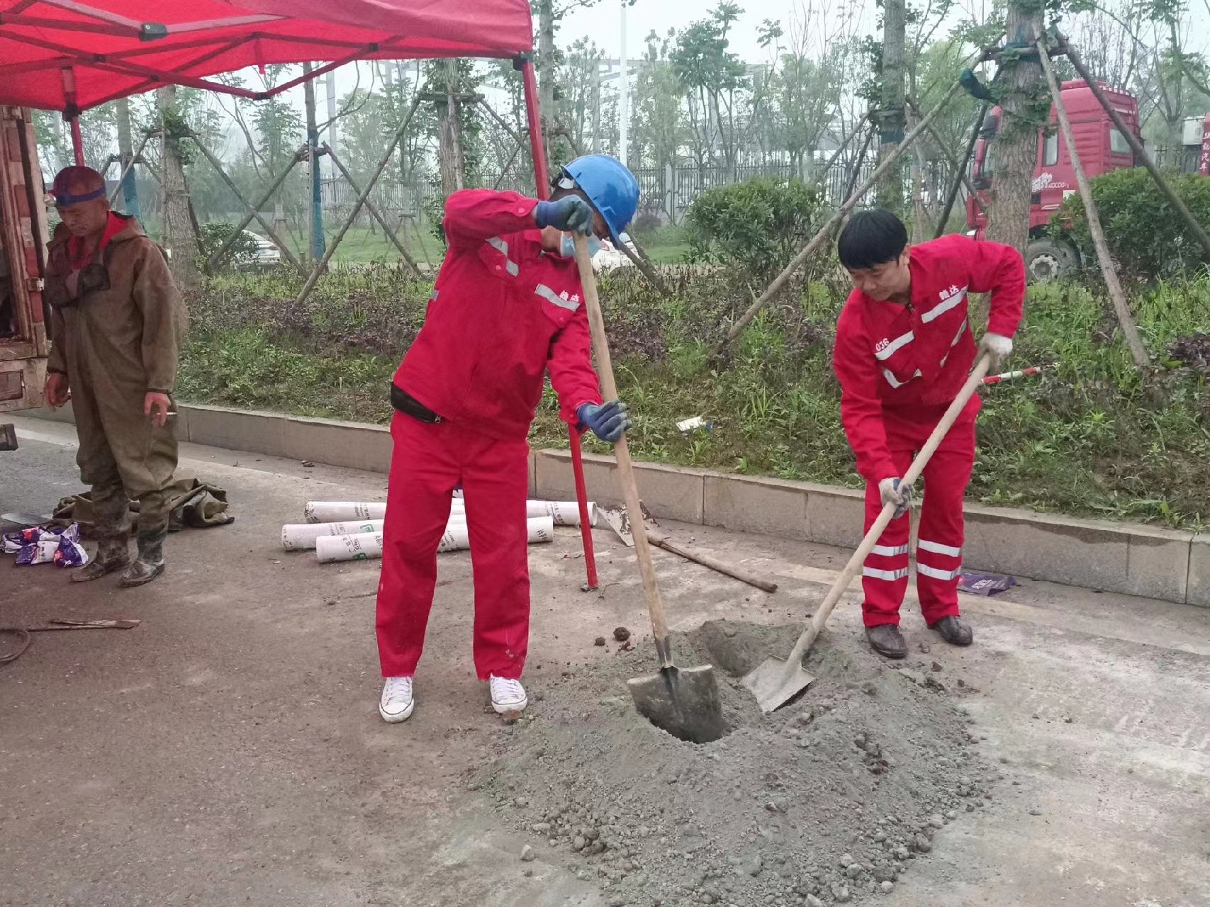 高县管道疏通哪家好】及时进行市政管道清淤